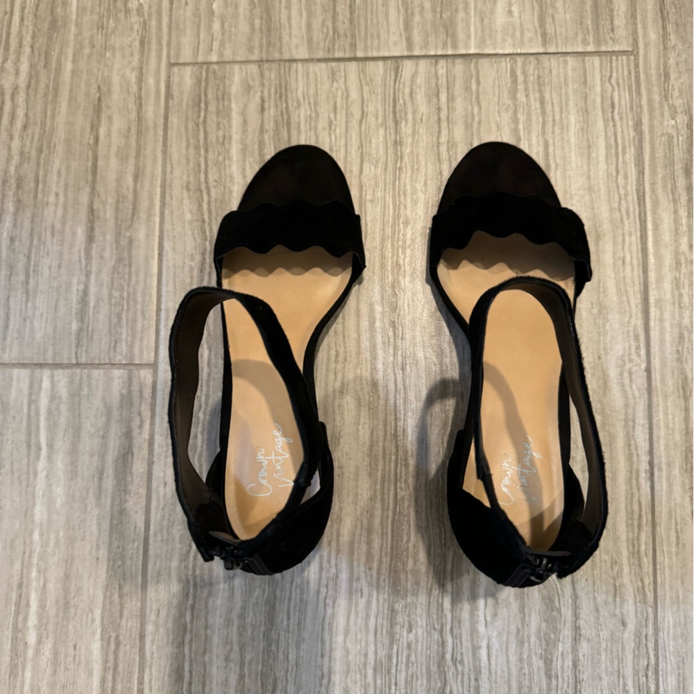 Crown vintage black suede thelania open toe heeled sandal